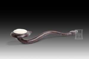 W-009 紫檀木鑲白玉如意-“松鶴延年”