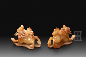 W.S-001 羽人騎奔馬（1對）