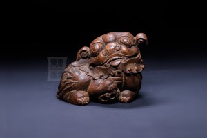 BO007 竹雕 - 獅子戲球